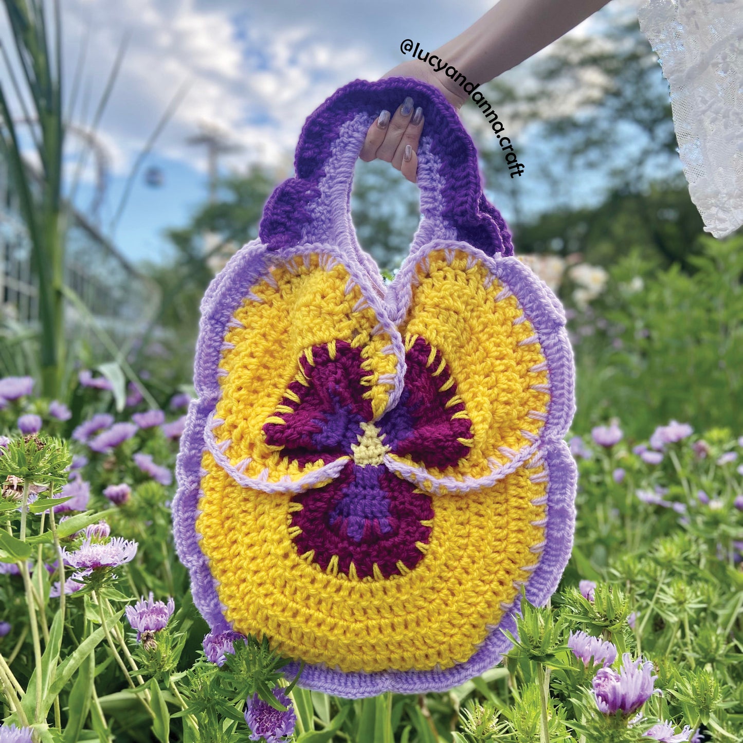 DIGITAL FILE ONLY! Crochet Pansy Tote Mini Pattern