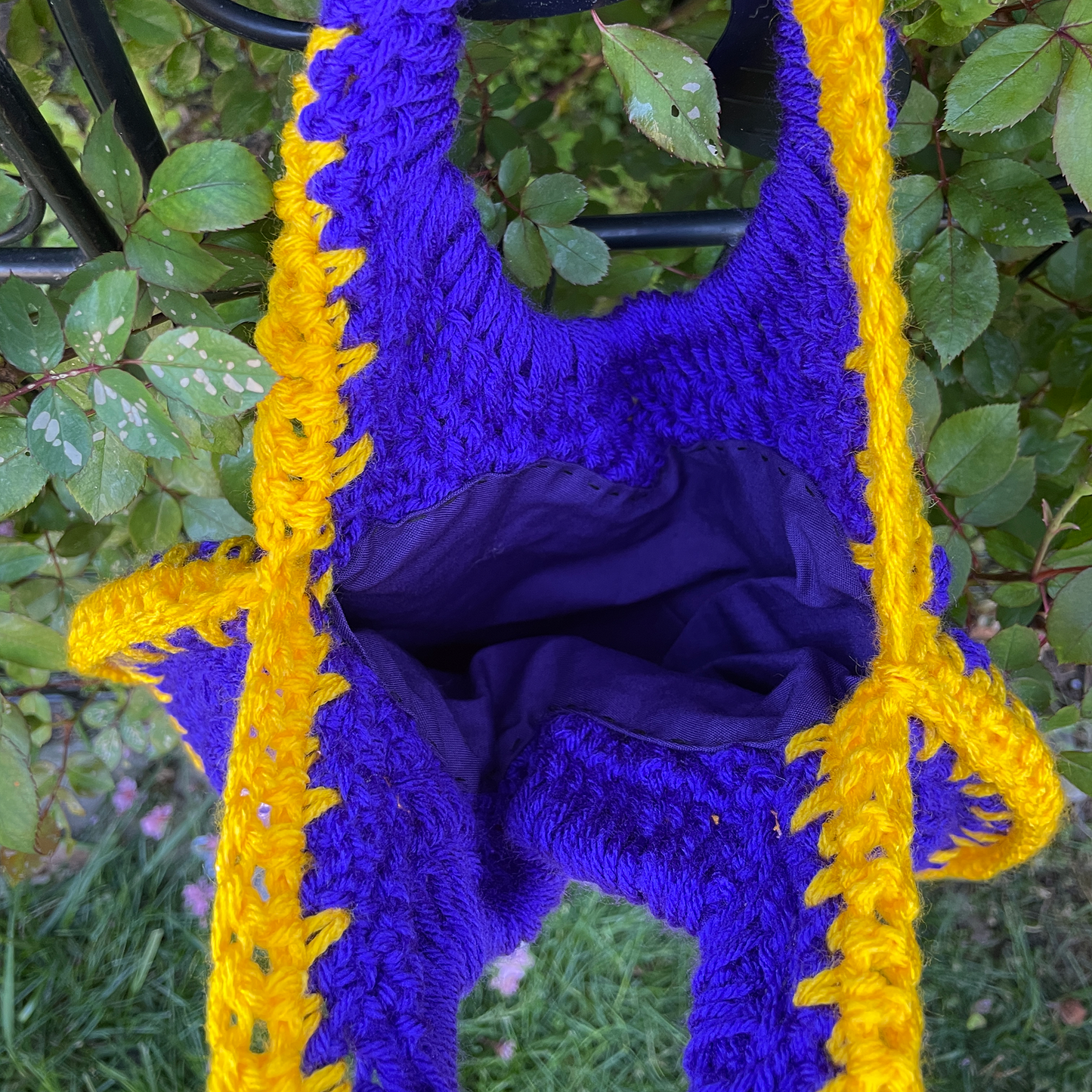 Pansy Tote Mini- Berries 2