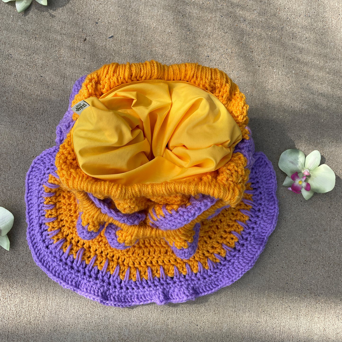 Pansy Tote Large- Carrots & Taro