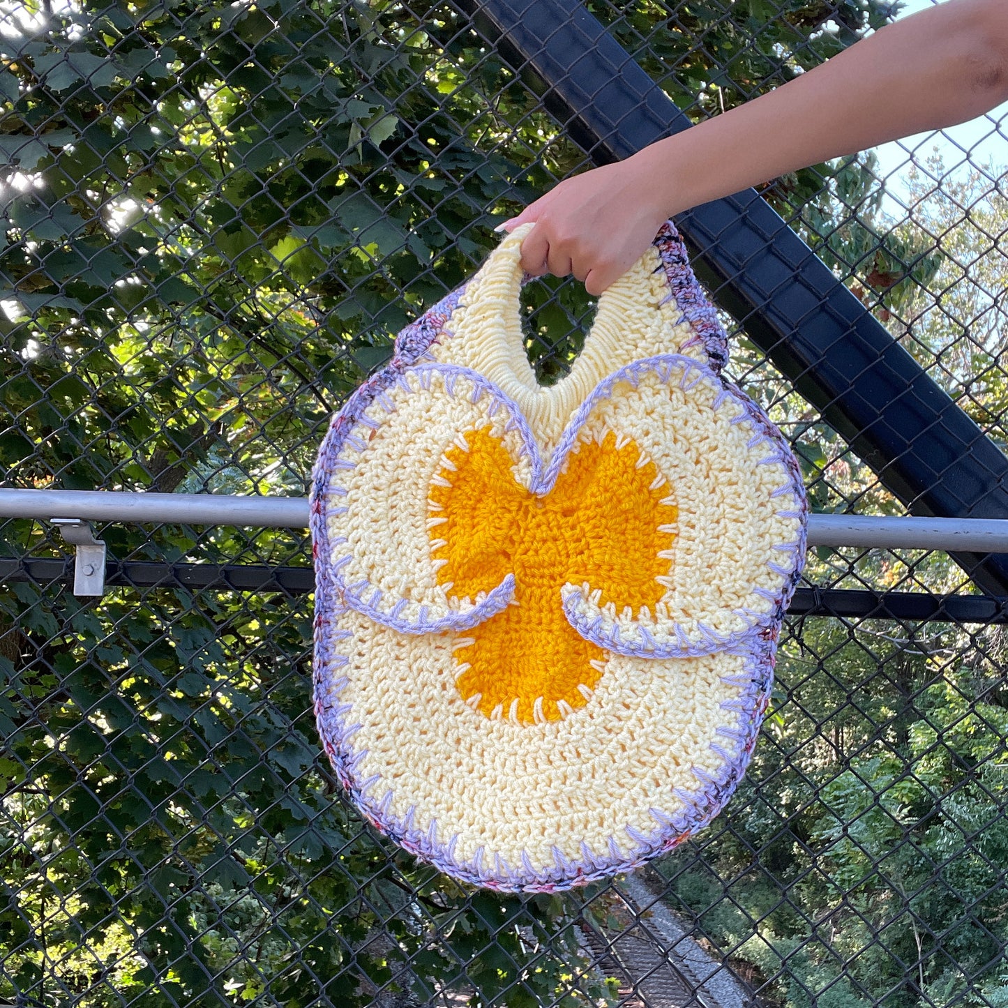 Pansy Tote Mini- Banana